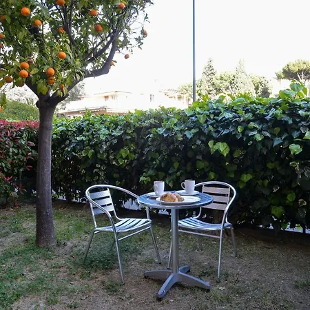 Laura 3* Bordighera